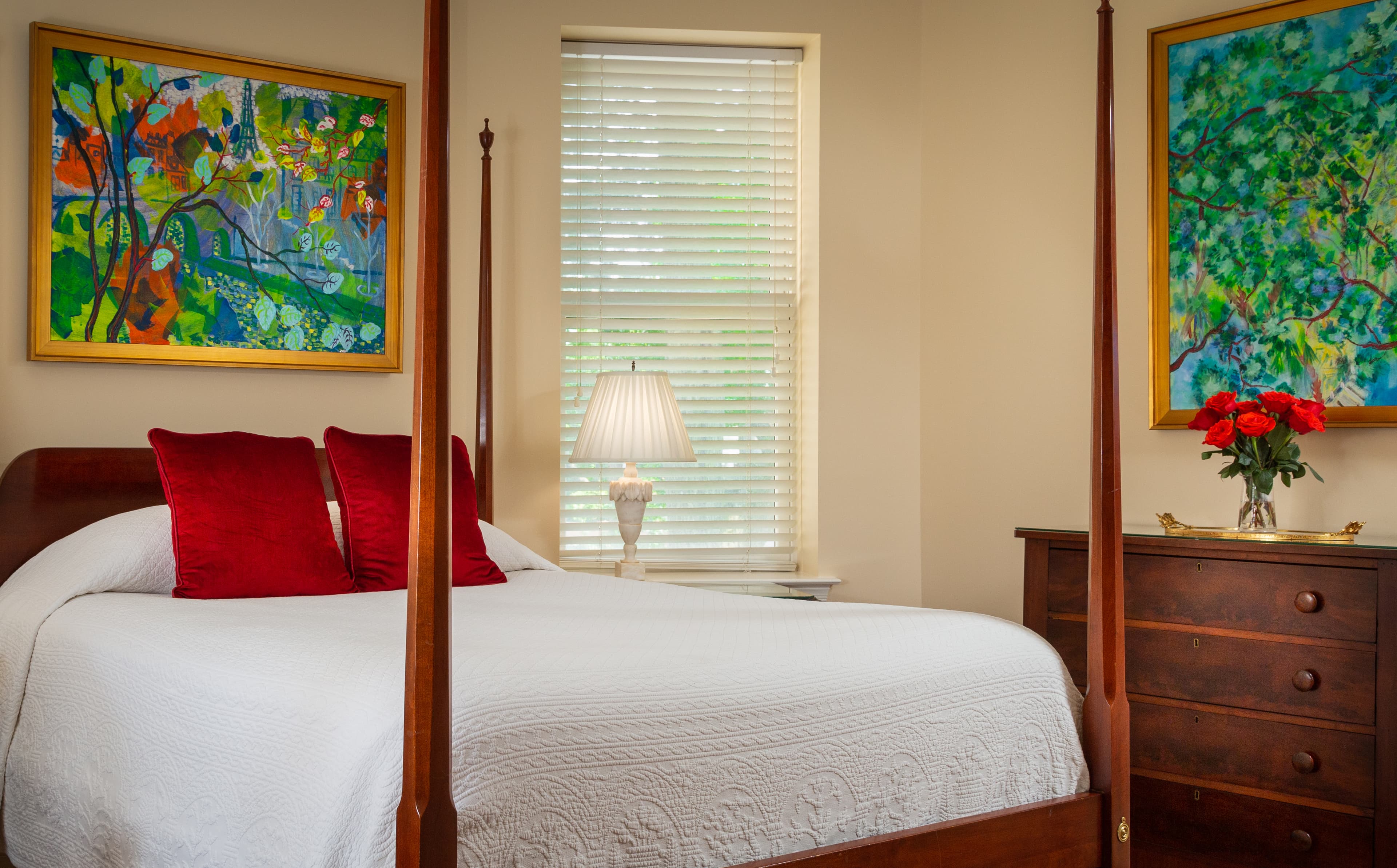 alternate view of the main bedroom